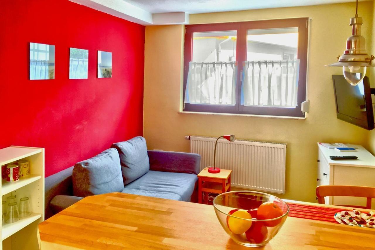 Ferienwohnung Maeder Schaafheim Esterno foto