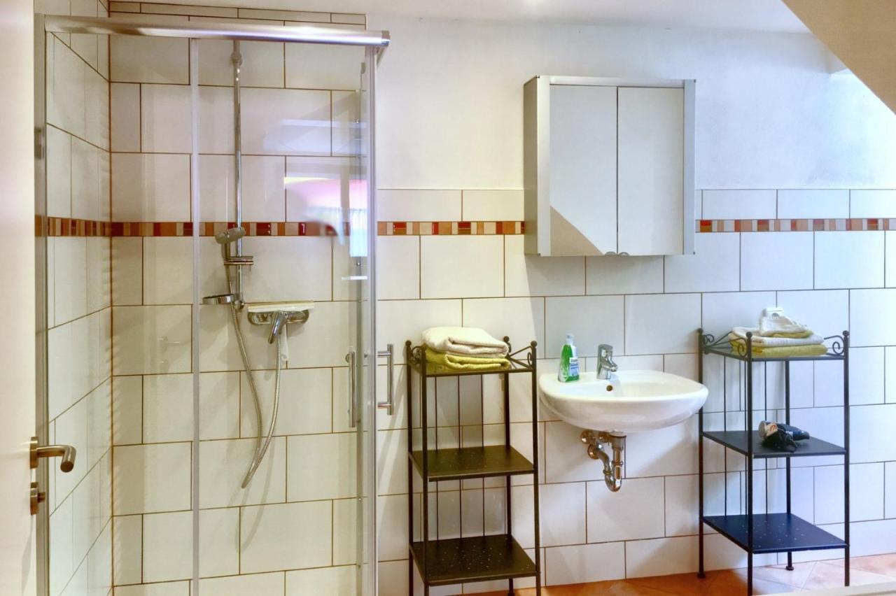 Ferienwohnung Maeder Schaafheim Esterno foto
