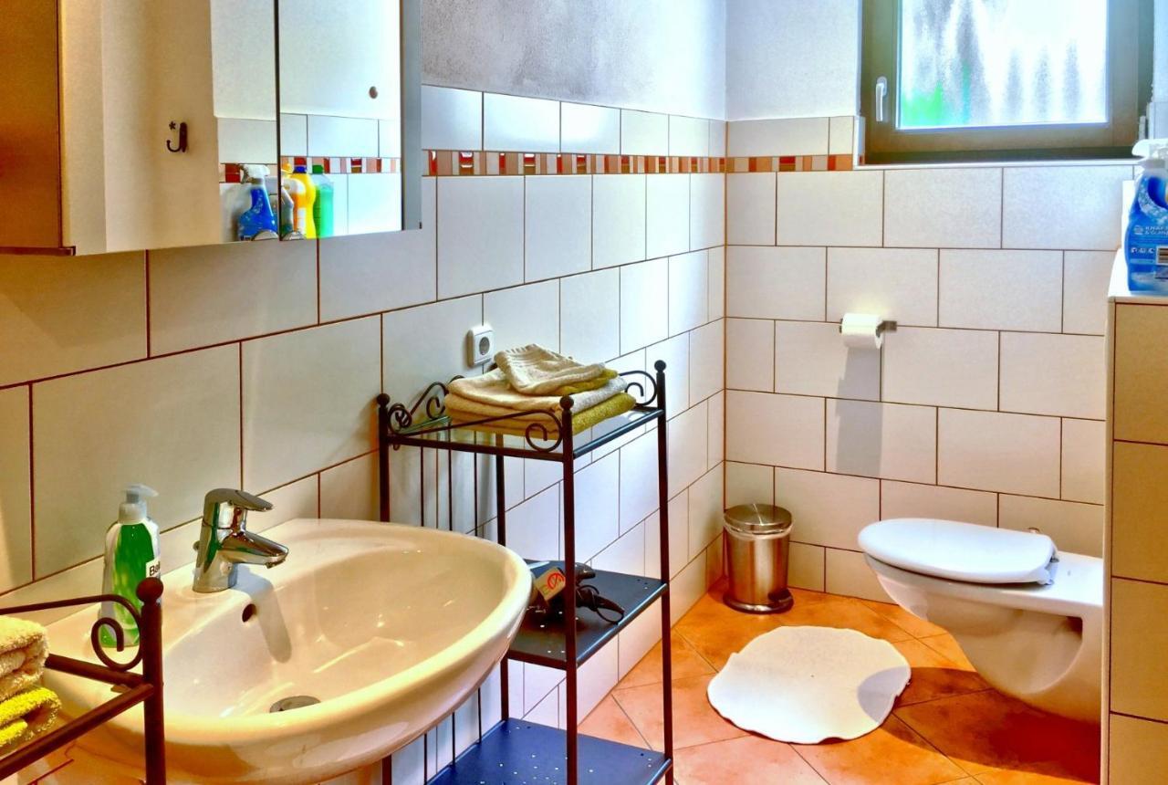 Ferienwohnung Maeder Schaafheim Esterno foto