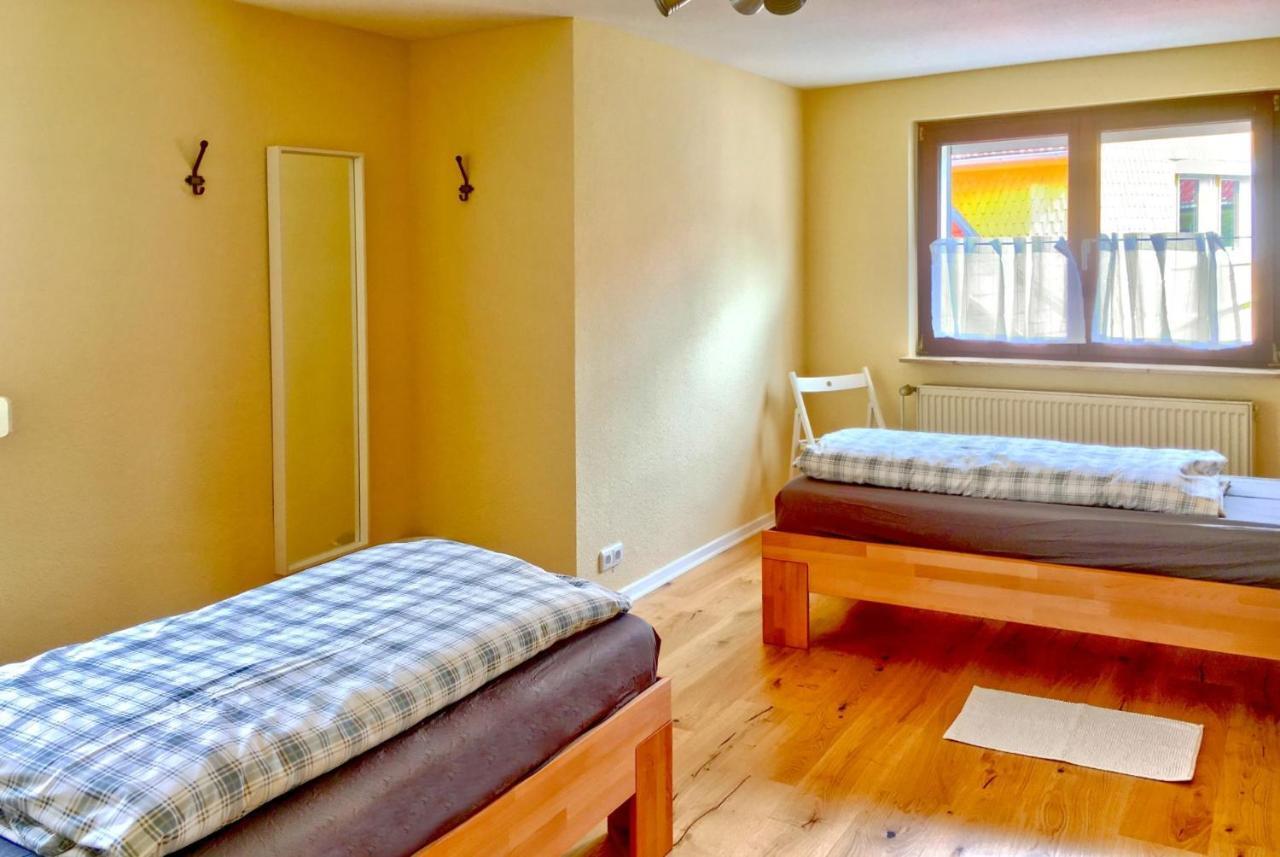 Ferienwohnung Maeder Schaafheim Esterno foto